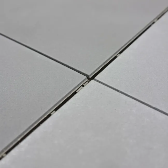 Fuga do płyt tarasowych betonowych