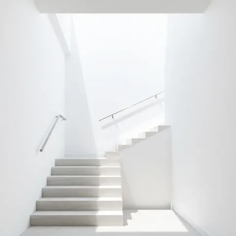 Minimalna szerokość schodów w domu jednorodzinnym