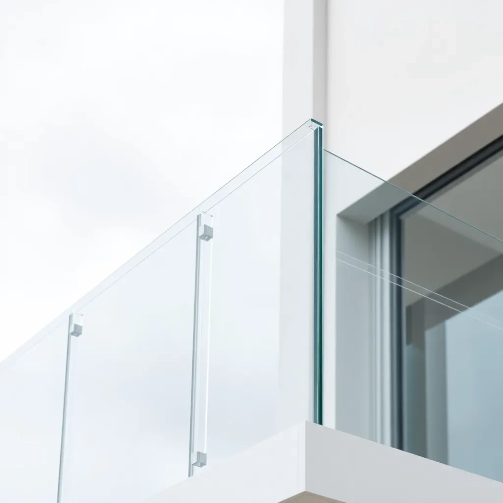 Balustrady z poliwęglanu litego