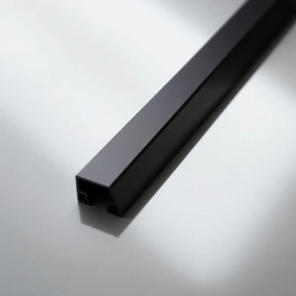 Listwa schodowa aluminiowa czarna