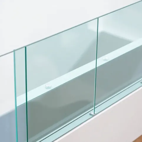 Balustrada z pleksi cena