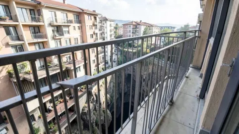 balustrady na balkon