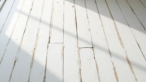 cyklinowanie parkietu na biało