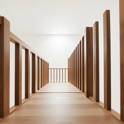 Drewniana balustrada do sufitu