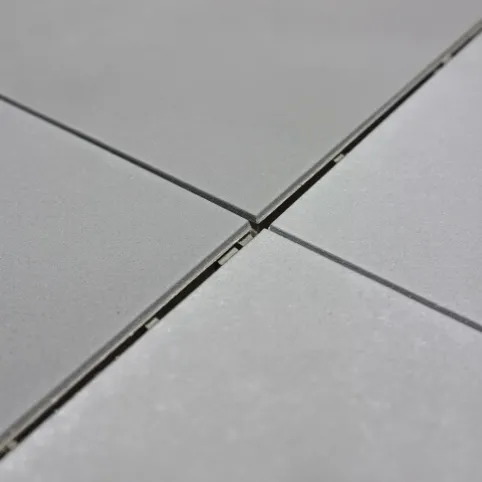 Fuga do płyt tarasowych betonowych