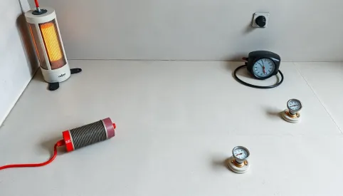 Jak wygrzewać posadzkę cementowa