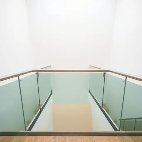 Minimalna wysokość balustrady ochronnej