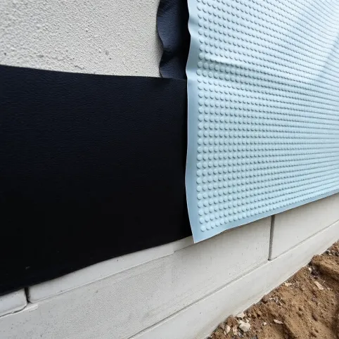 Papa czy folia na fundament