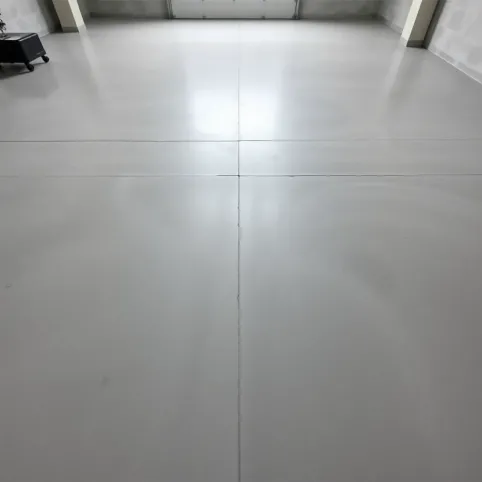 Posadzka betonowa w garażu