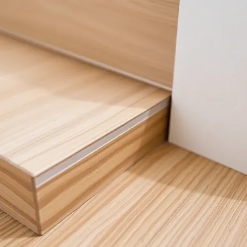 Profil schodowy do paneli winylowych