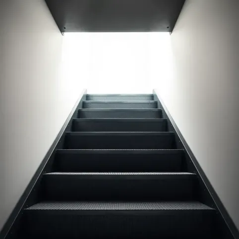 Schody na strych metalowe