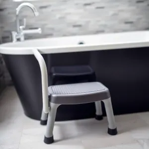 Stopień Z Poręczą  Schodek Do Wanny Antypoślizgowy