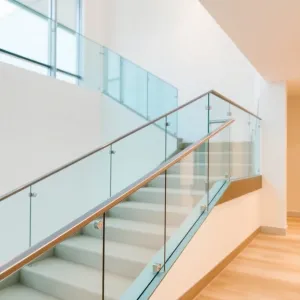 szklane poręcze do schodów ceny