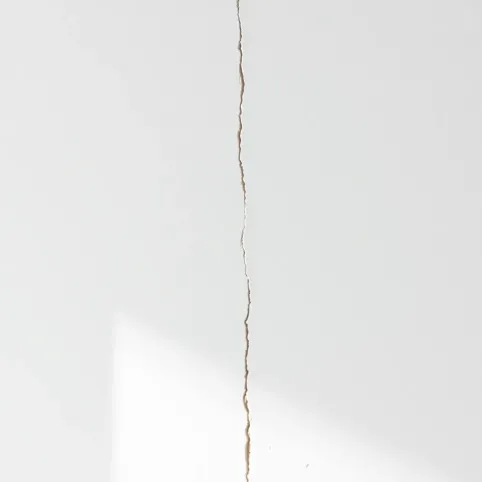 Zaprawa do pęknięć ścian